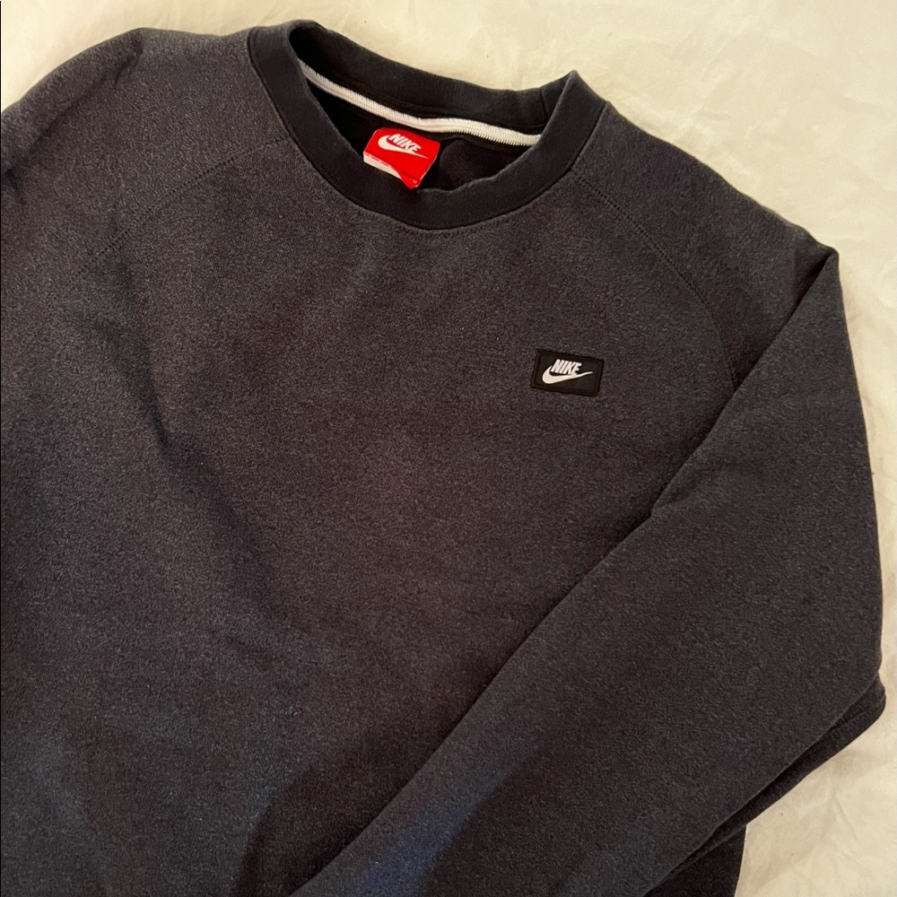 Grey Nike Sweatshirt
